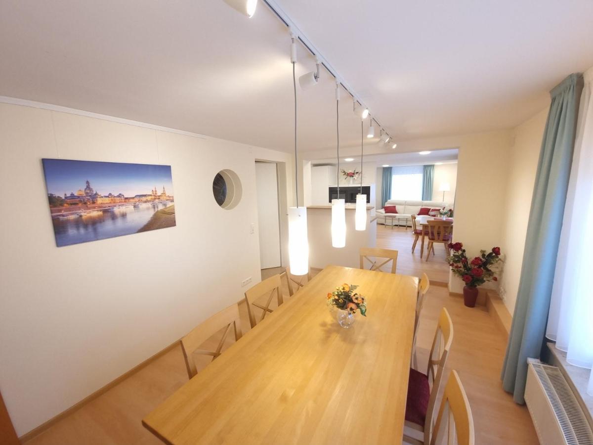 Liebevoll Eingerichtetes Haus Mit Grossem Garten In Dresden - Telefonnummer Und Video Unter Www Fhvn De Exteriér fotografie